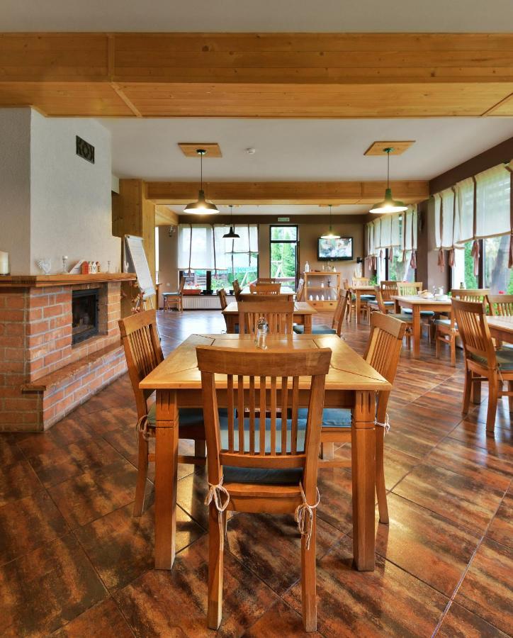 Отель Casa Muntelui Фундата Экстерьер фото