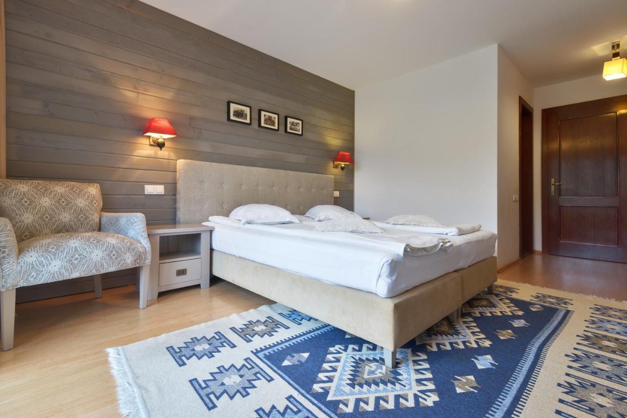 Отель Casa Muntelui Фундата Экстерьер фото