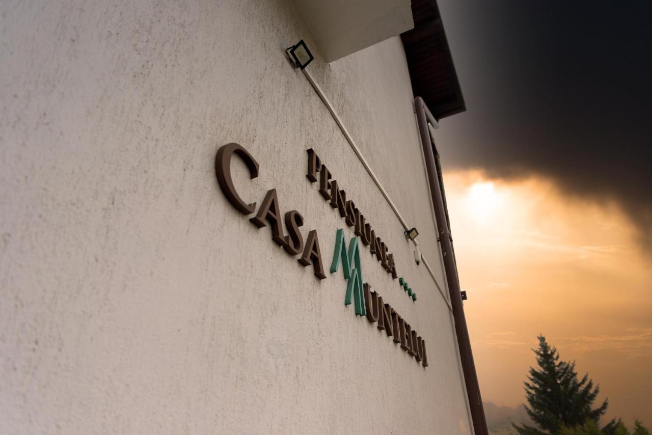 Отель Casa Muntelui Фундата Экстерьер фото